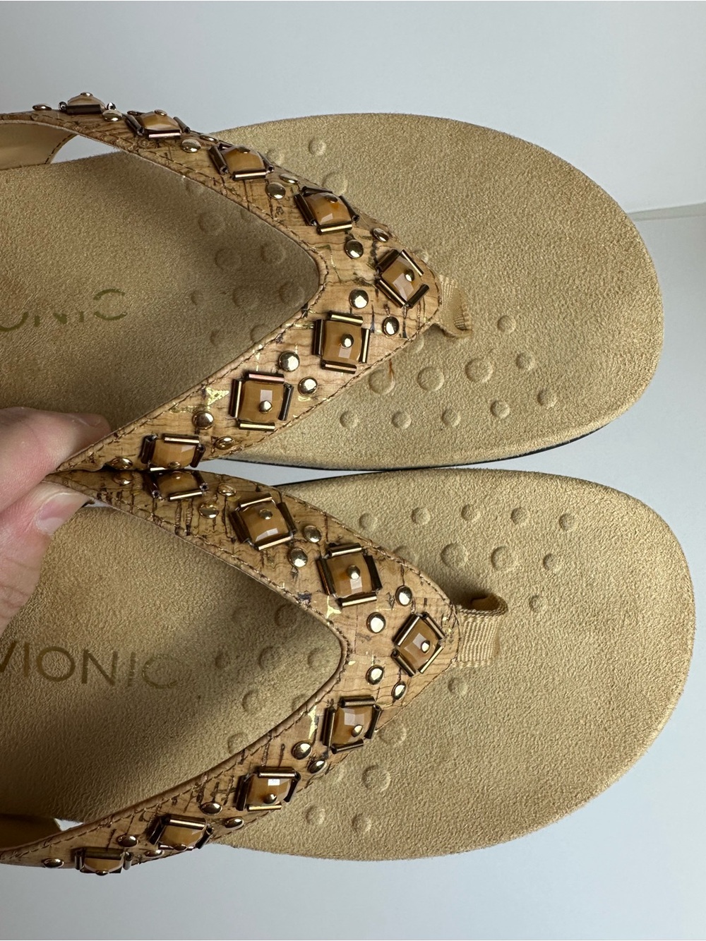 Vionic Floriana Sandals Tan Cork Beaded Orthotic Flip Flops Comfort Size 8.0 - Picture 6 of 10